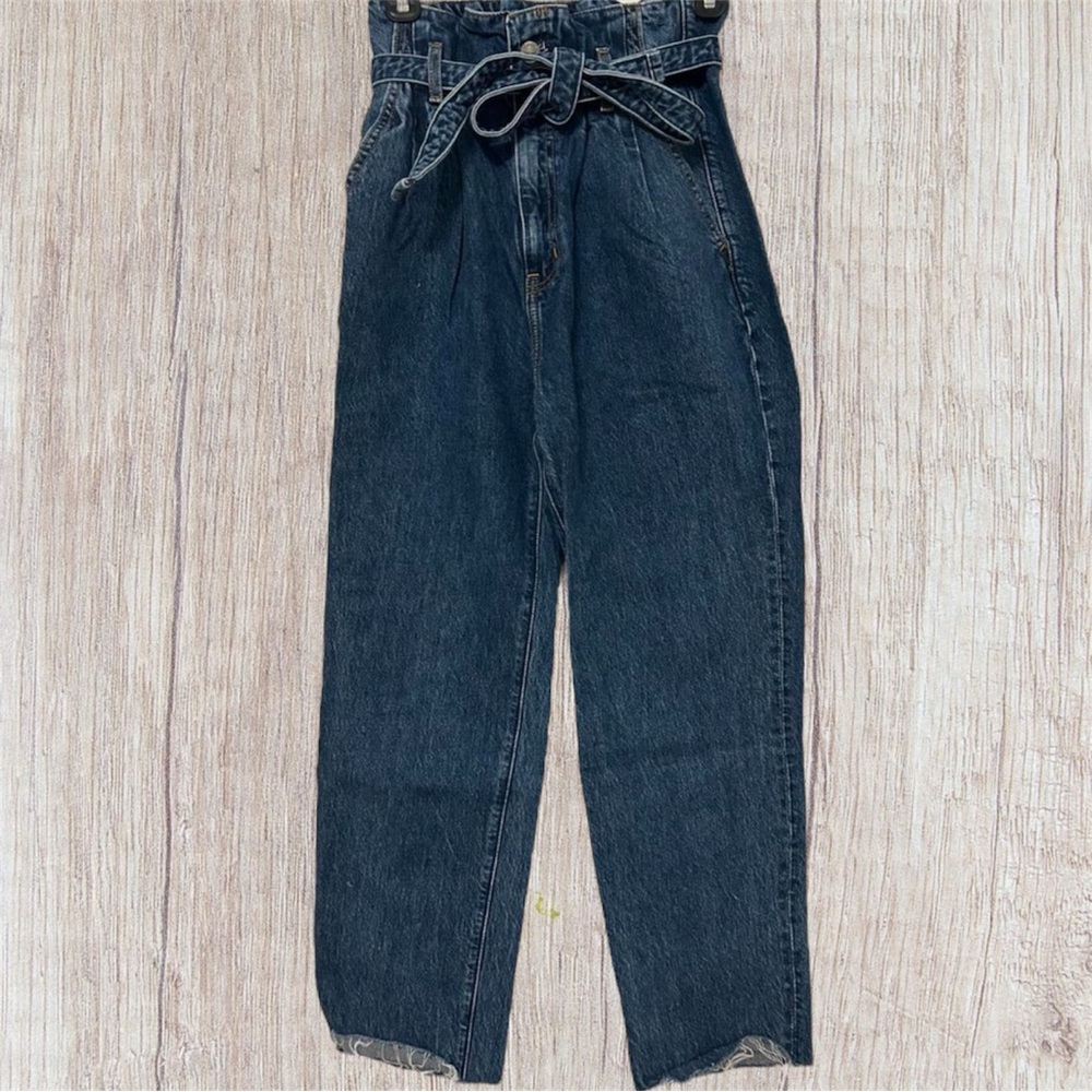 Abercrombie & Fitch Blue Mom Jeans